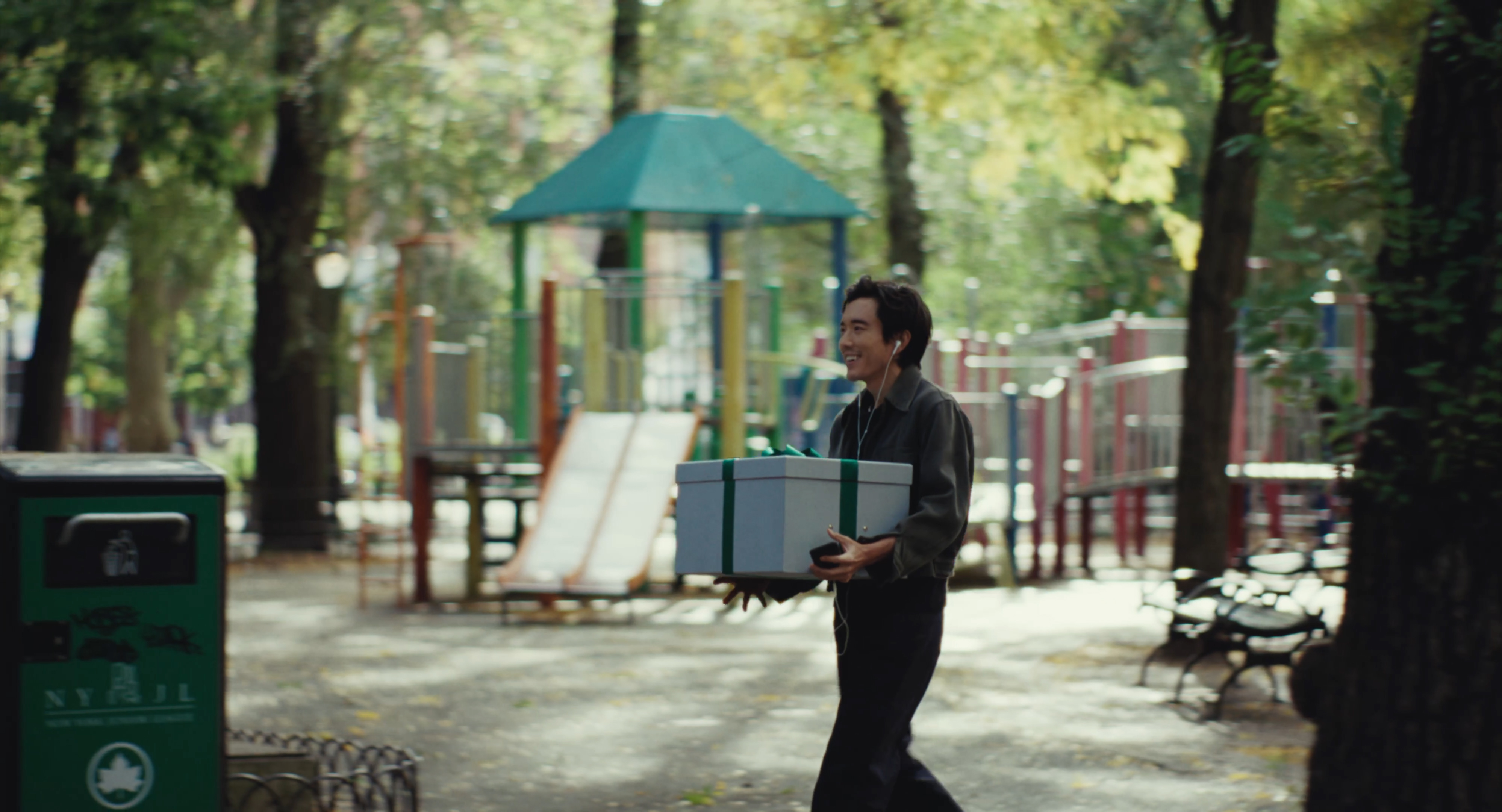 HANDLE WITH CARE - Image 6